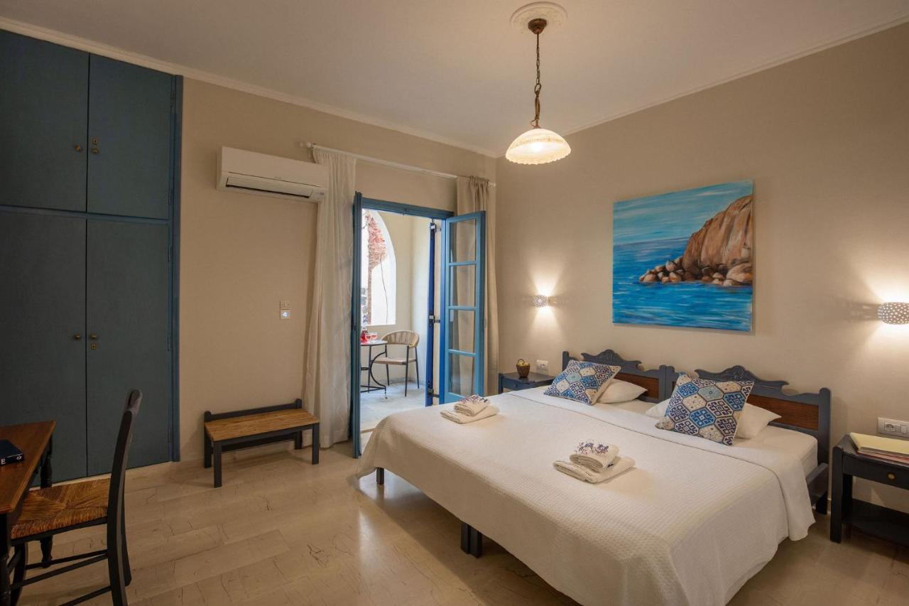 The Boathouse 3*